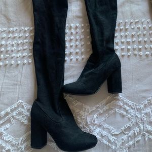 Knee-high Black Boots